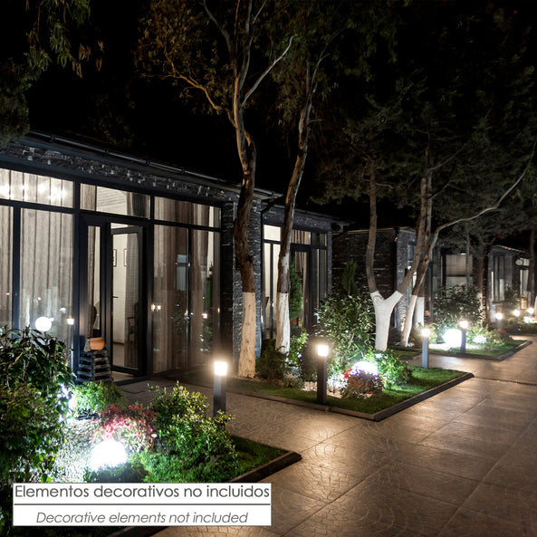 Poste Baliza de Jardín con Enchufe Negro