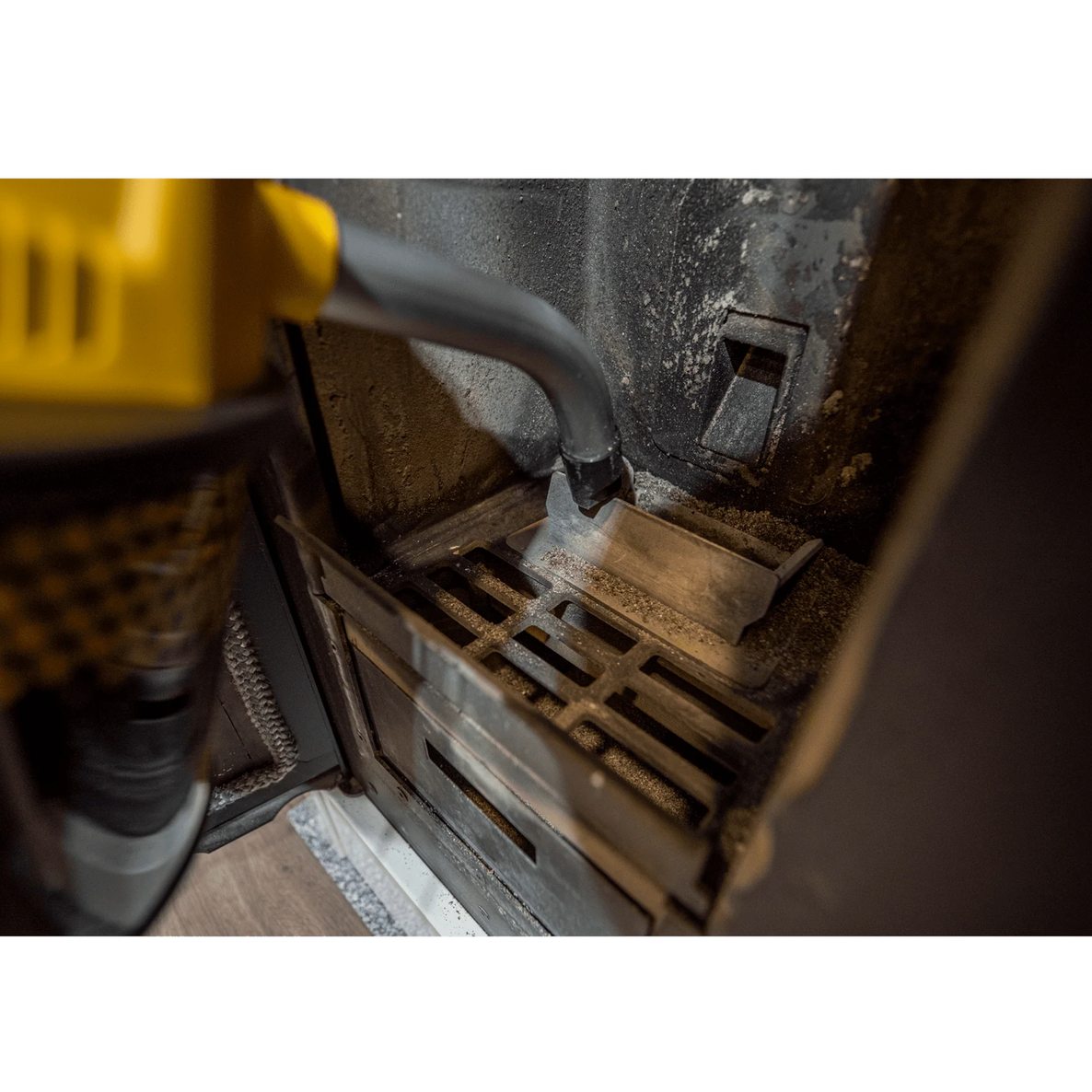 Aspirador de Cenizas 800W con Depósito Metálico 4L | Mini Aspirador para Chimeneas, Estufas y Barbacoas