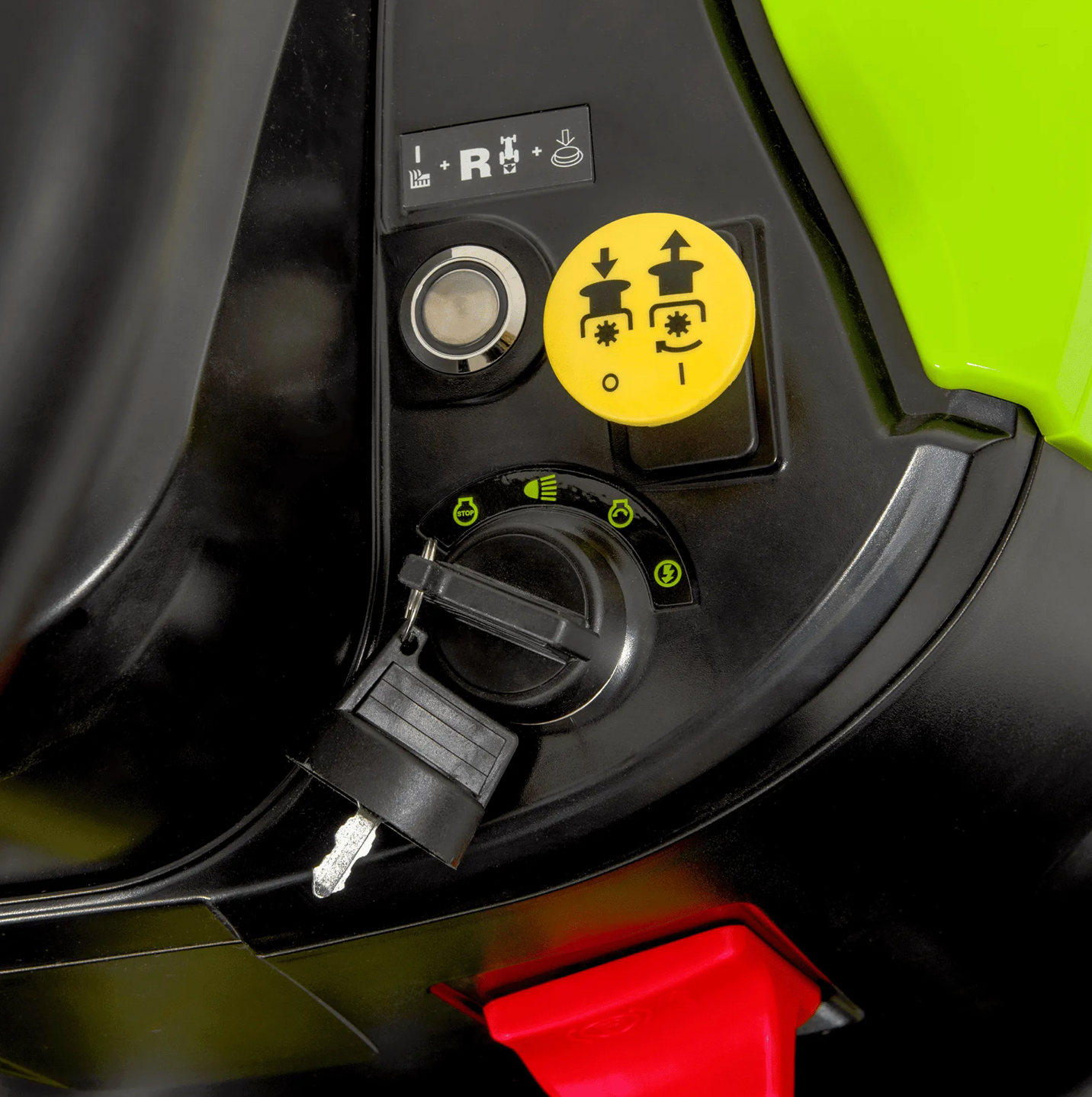 Tractor Cortacésped Hidrostático 86 cm | 10,5CV Potencia y Precisión