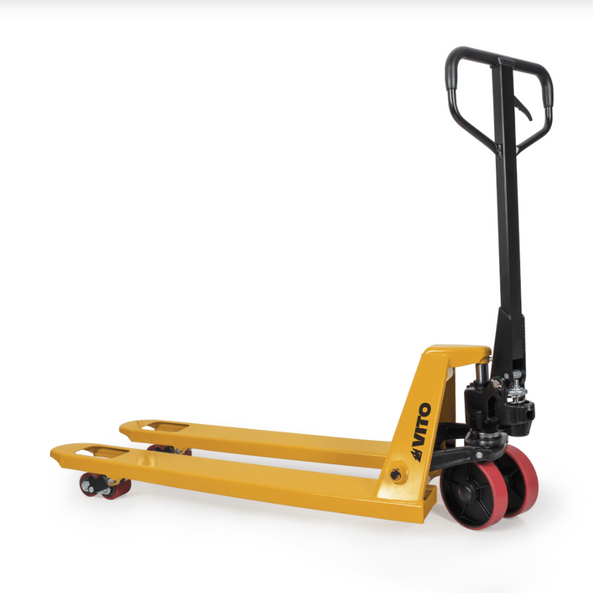 Transpaleta manual de 2,5 toneladas con horquillas 550x1100 mm y ruedas de nylon para almacén